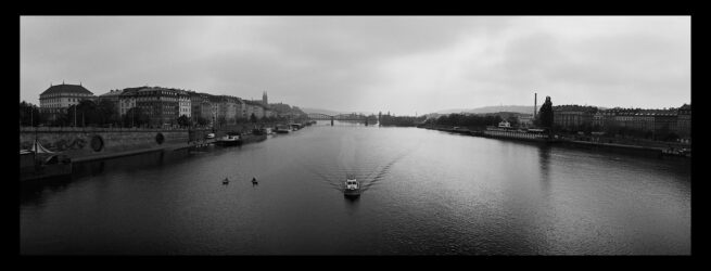 Vltavský podvečer z Palackého mostu